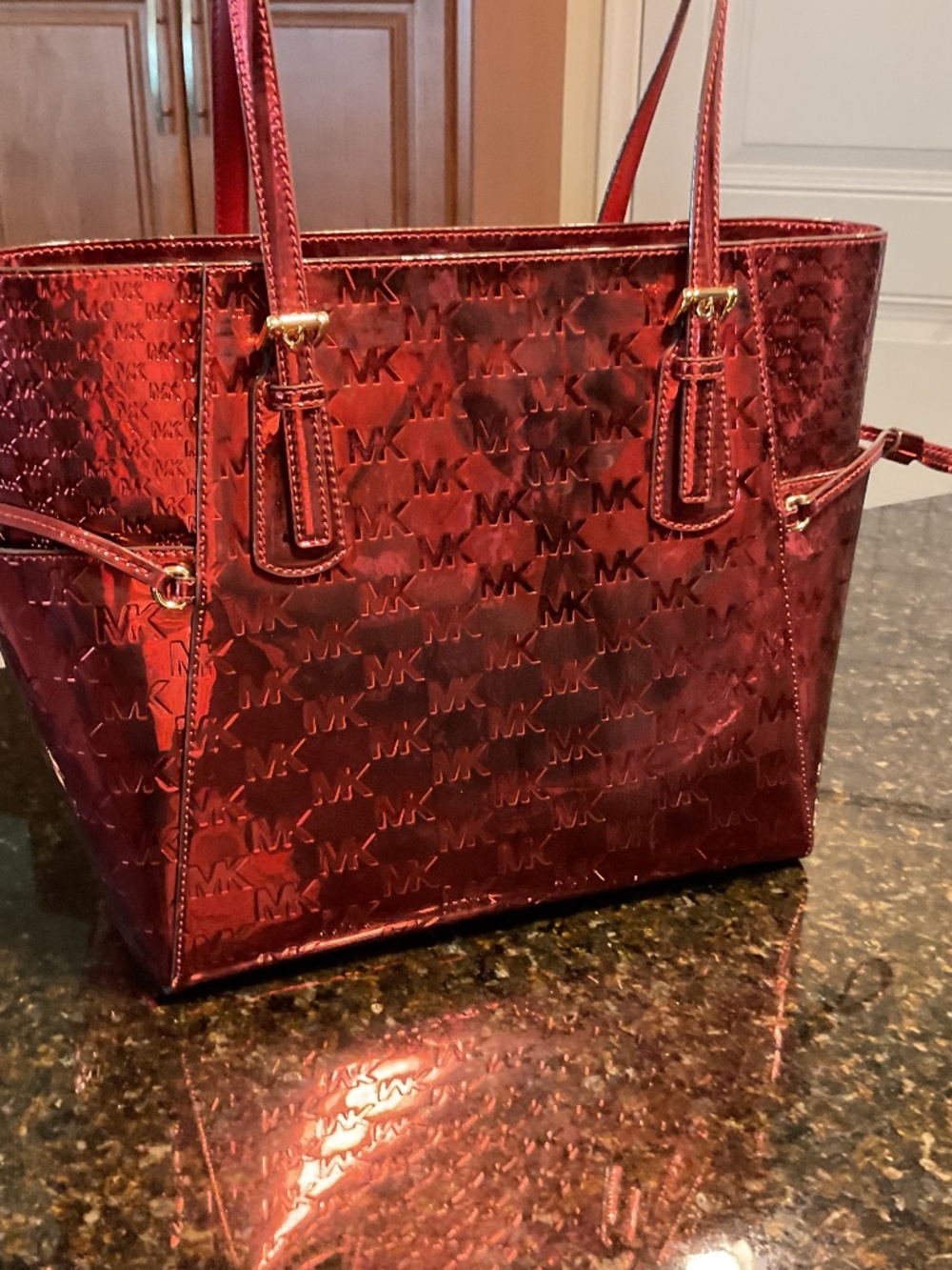 New with tag Michael Kors purse